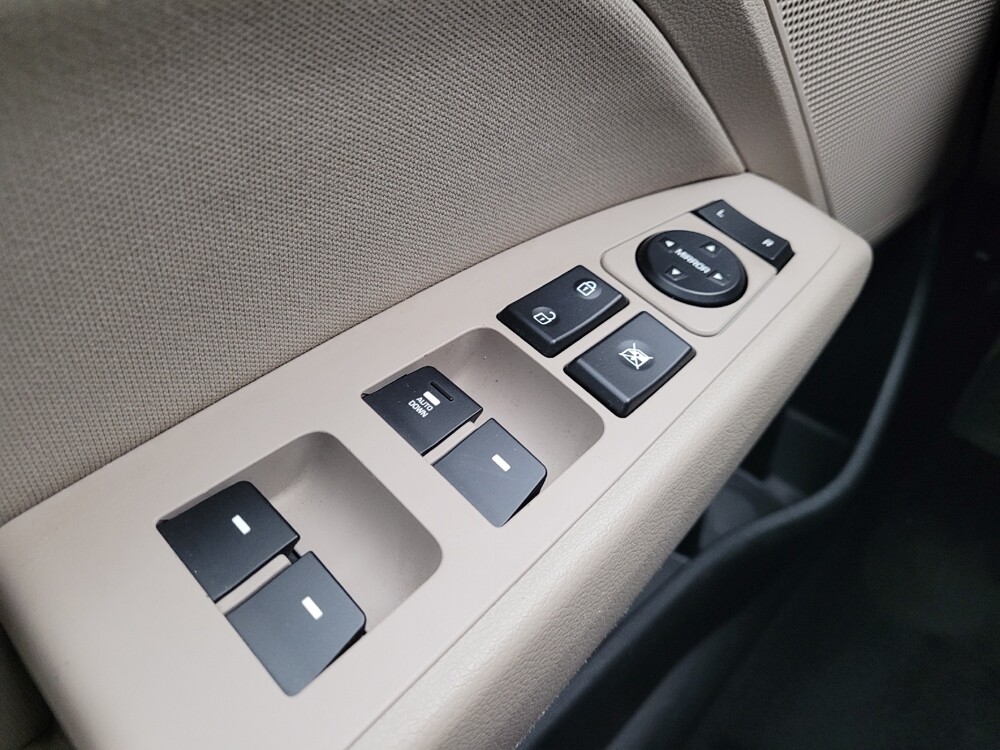 2018 Hyundai Elantra in Eastpointe, MI 48021 - 18090217 27