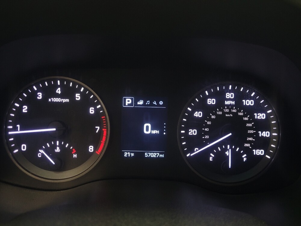 2017 Hyundai Tucson in Indianapolis, IN 46219 - 18090219 23