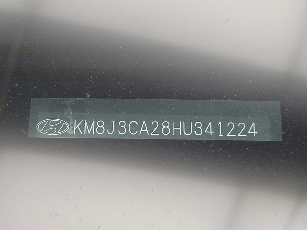 2017 Hyundai Tucson in Indianapolis, IN 46219 - 18090219 33