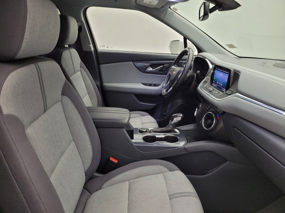 2020 Chevrolet Blazer in Louisville, KY 40258 - 18090220 21
