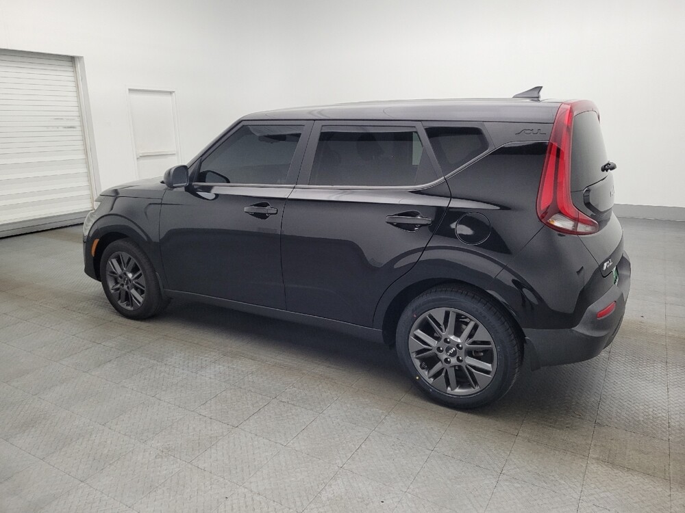 2022 Kia Soul in Jacksonville, FL 32225 - 18090227 3