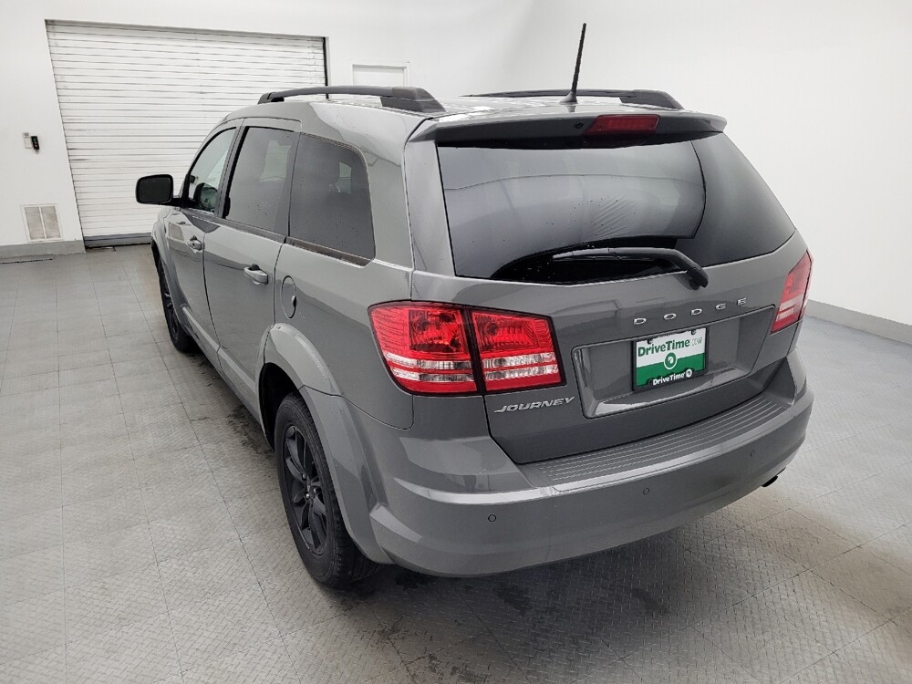 2020 Dodge Journey in Charleston, SC 29414 - 18090229 5
