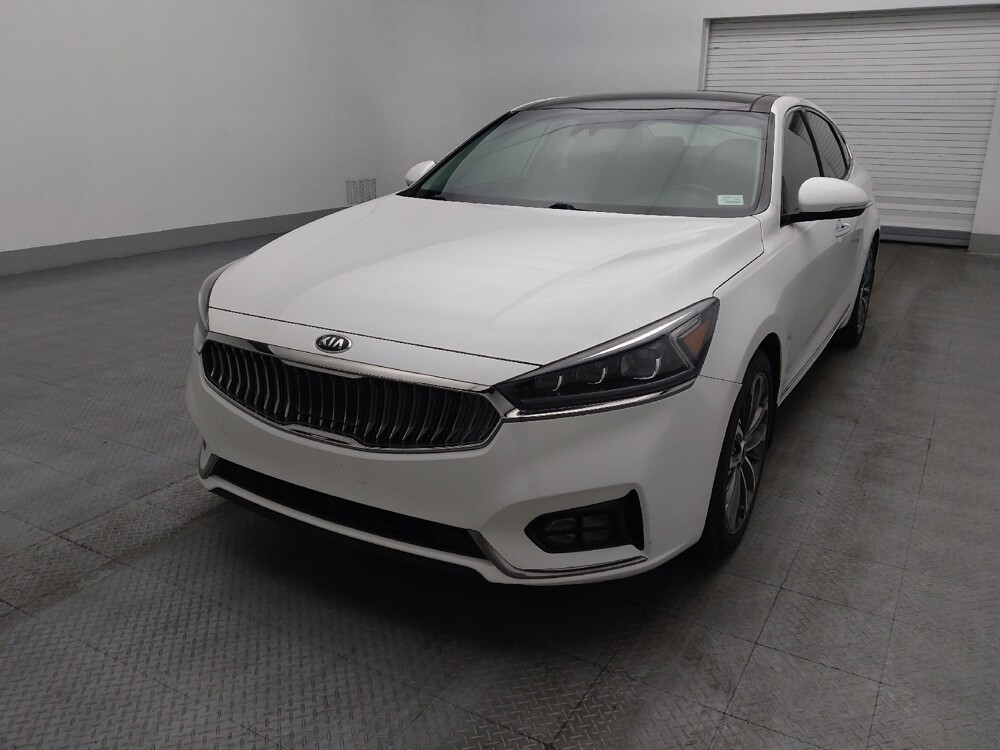 2019 Kia Cadenza in Gainesville, FL 32609 - 18090233 15