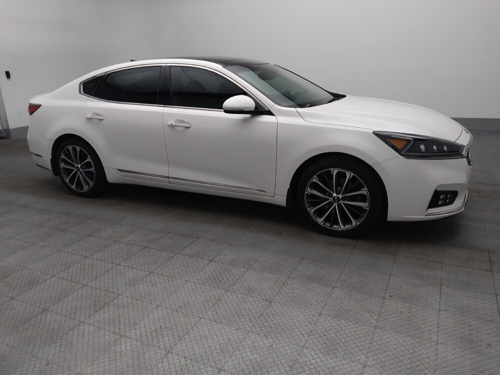 2019 Kia Cadenza in Gainesville, FL 32609 - 18090233 11
