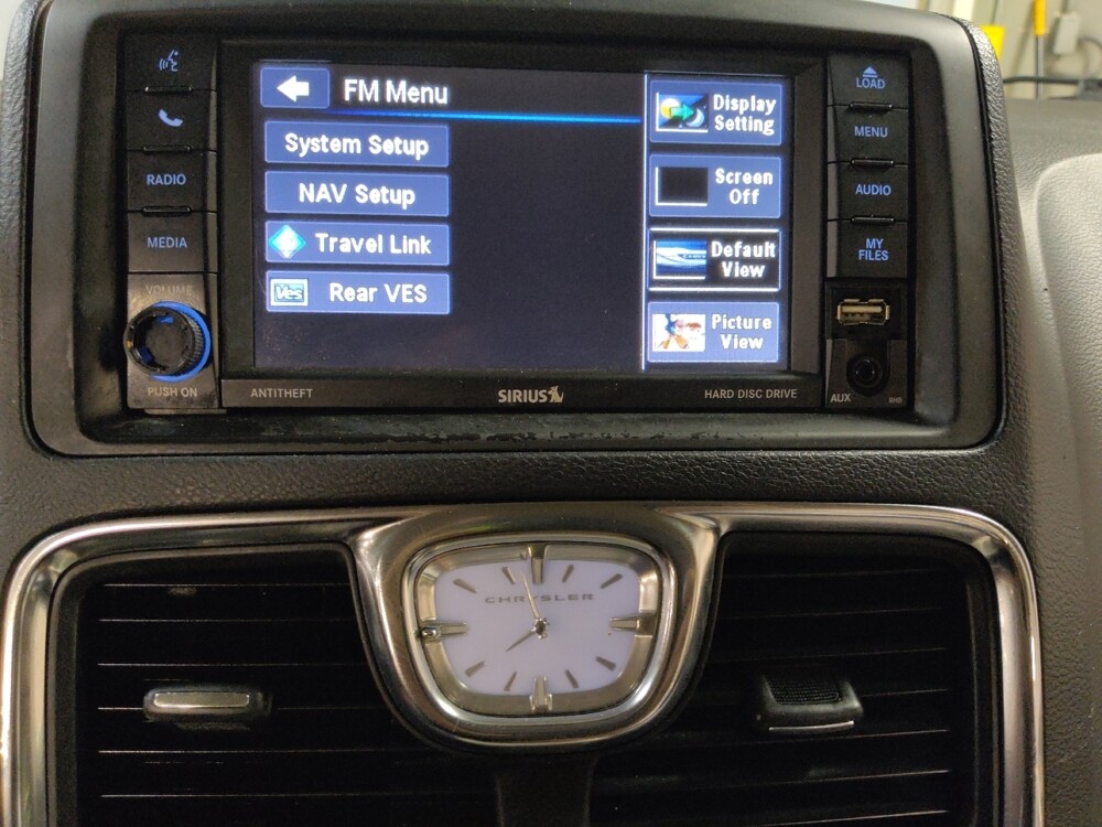 2015 Chrysler Town & Country in Lakeland, FL 33815 - 18090235 25