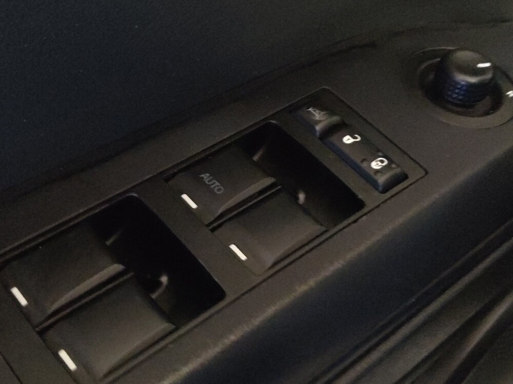 2015 Jeep Compass in Lakeland, FL 33815 - 18090236 27