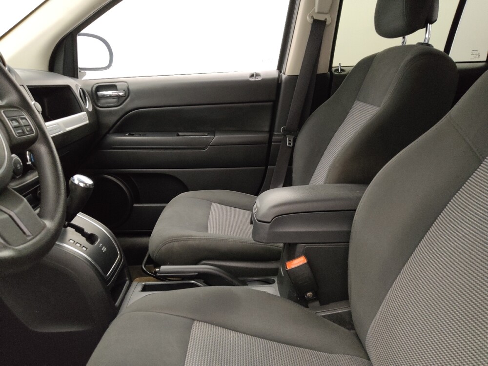 2015 Jeep Compass in Lakeland, FL 33815 - 18090236 17