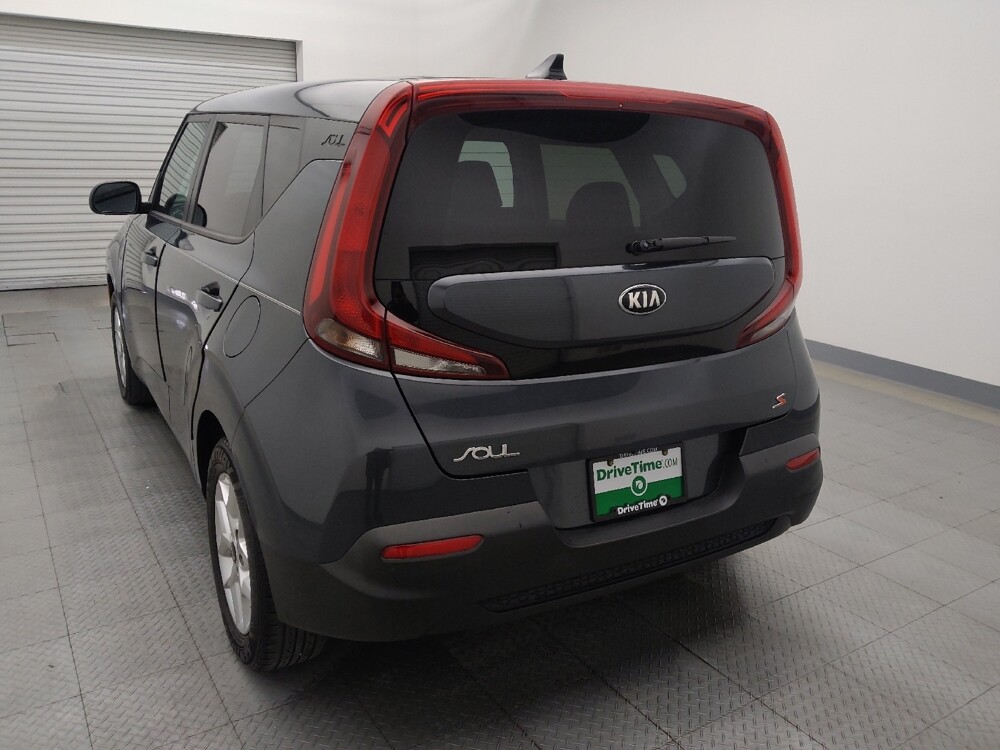 2020 Kia Soul in Corpus Christi, TX 78412 - 18090241 6
