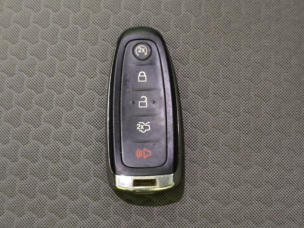 2019 Ford Escape in Charlotte, NC 28273 - 18090244 32