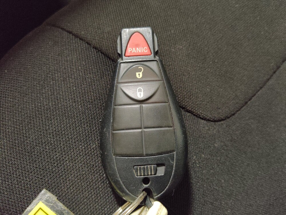 2019 Jeep Cherokee in Plano, TX 75074 - 18090246 32