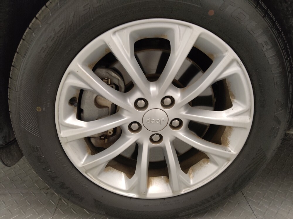 2019 Jeep Cherokee in Plano, TX 75074 - 18090246 31