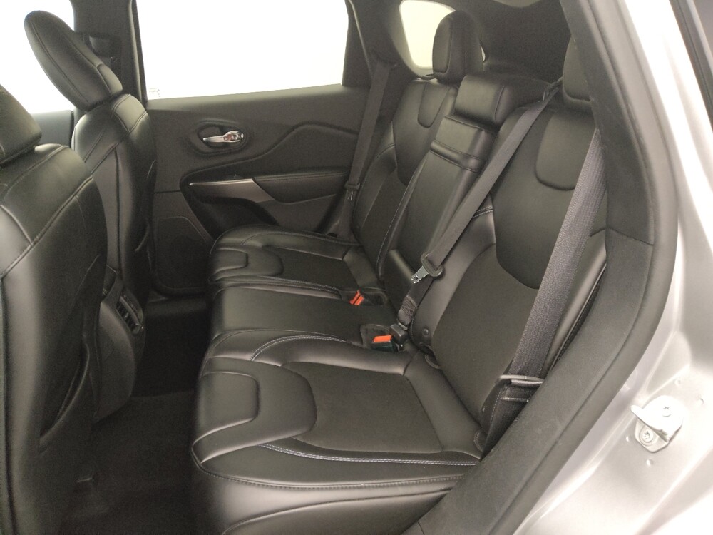 2019 Jeep Cherokee in Live Oak, TX 78233 - 18090249 18