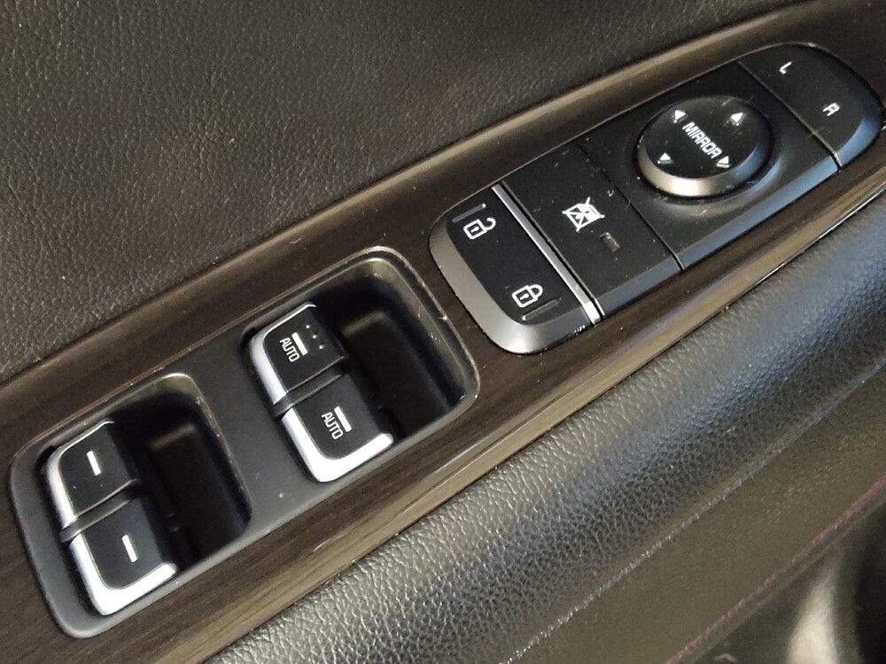 2019 Kia Optima in Greensboro, NC 27407 - 18090256 27