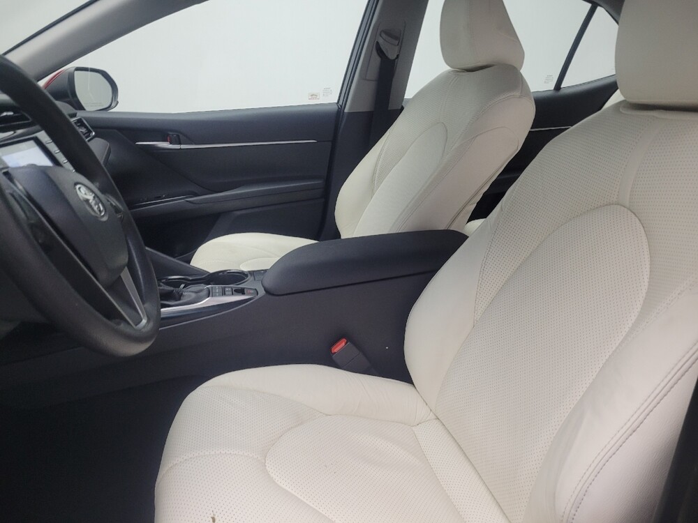 2018 Toyota Camry in Chattanooga, TN 37421 - 18090258 17