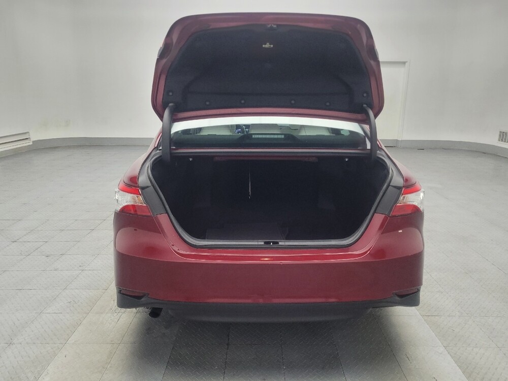 2018 Toyota Camry in Chattanooga, TN 37421 - 18090258 29