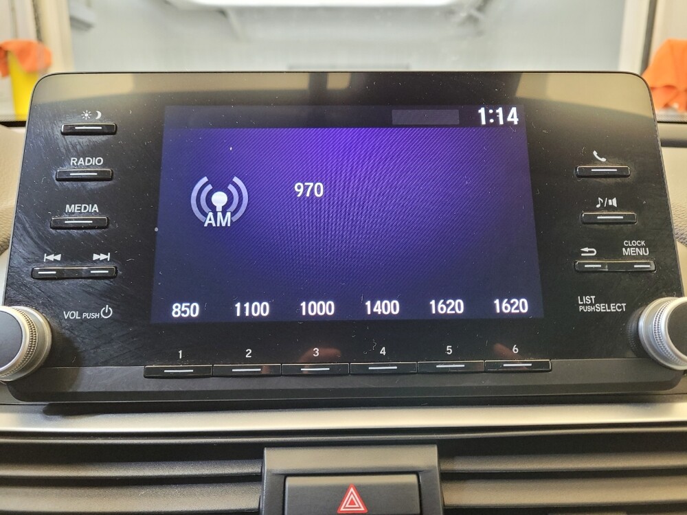 2020 Honda Accord in Louisville, KY 40258 - 18090263 25