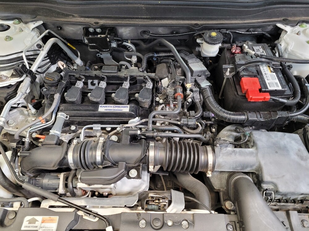 2020 Honda Accord in Louisville, KY 40258 - 18090263 30