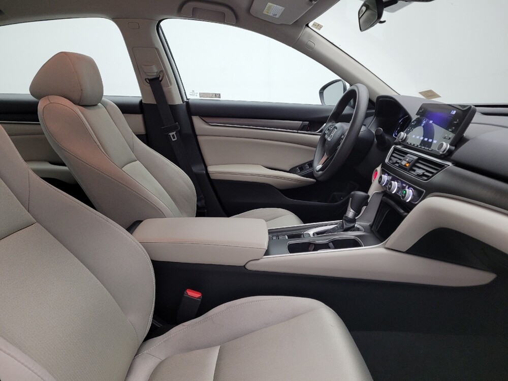 2020 Honda Accord in Louisville, KY 40258 - 18090263 21