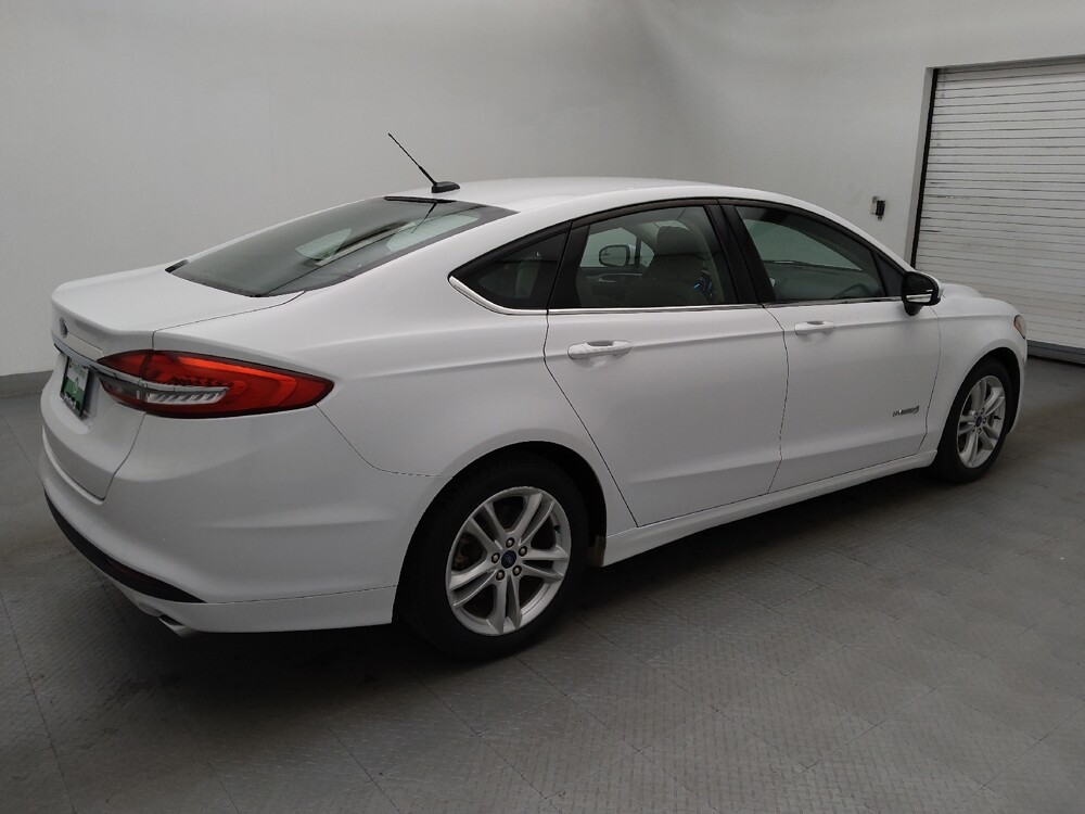 2018 Ford Fusion in Conway, SC 29526 - 18090268 10