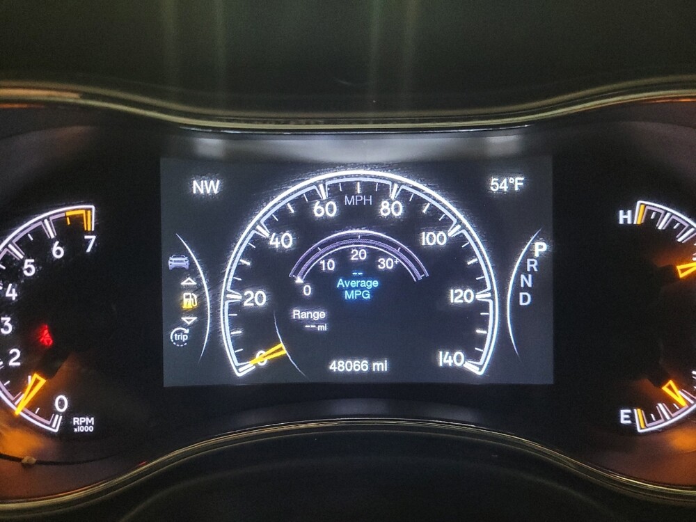 2021 Jeep Grand Cherokee in Plymouth Meeting, PA 19462 - 18090270 23