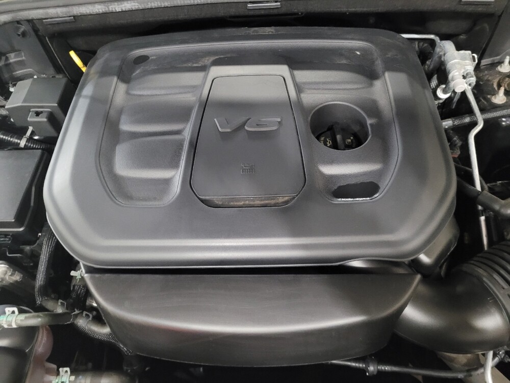 2021 Jeep Grand Cherokee in Plymouth Meeting, PA 19462 - 18090270 30