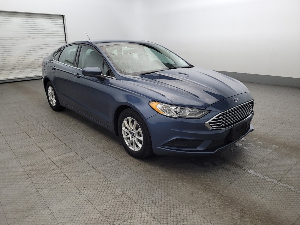2018 Ford Fusion in Henrico, VA 23223 - 18090273 13