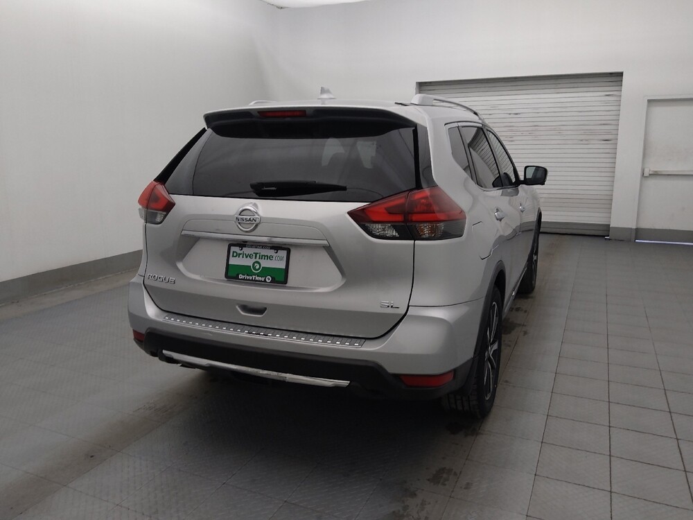 2018 Nissan Rogue in Tampa, FL 33619 - 18090275 7