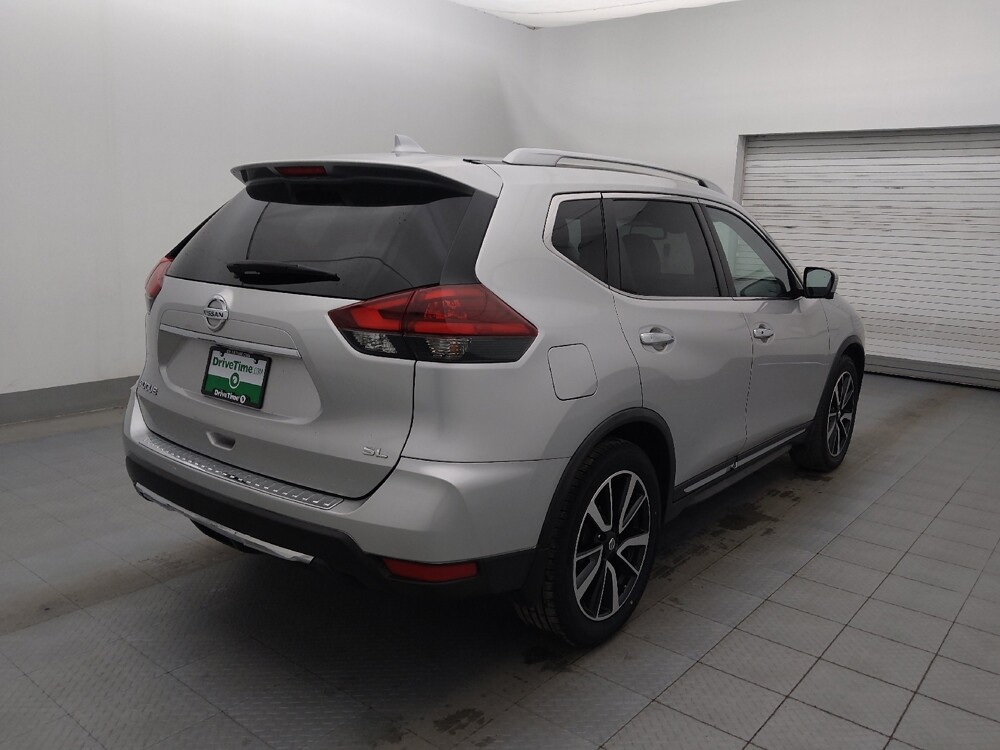 2018 Nissan Rogue in Tampa, FL 33619 - 18090275 9