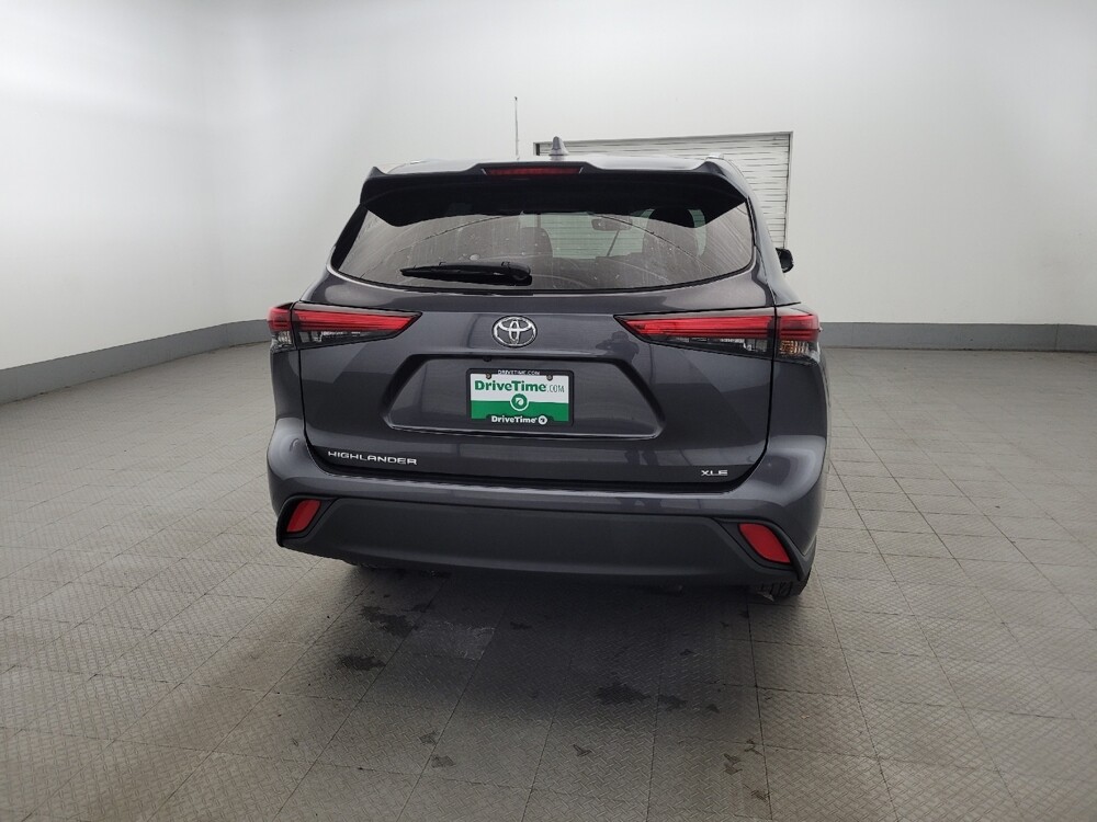 2020 Toyota Highlander in New Castle, DE 19720 - 18090276 7