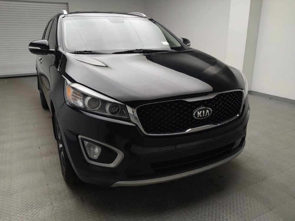 2017 Kia Sorento in Eastpointe, MI 48021 - 18090277 14