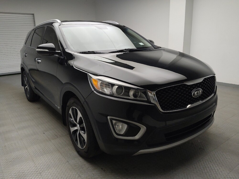 2017 Kia Sorento in Eastpointe, MI 48021 - 18090277 13