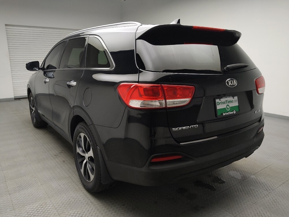2017 Kia Sorento in Eastpointe, MI 48021 - 18090277 5