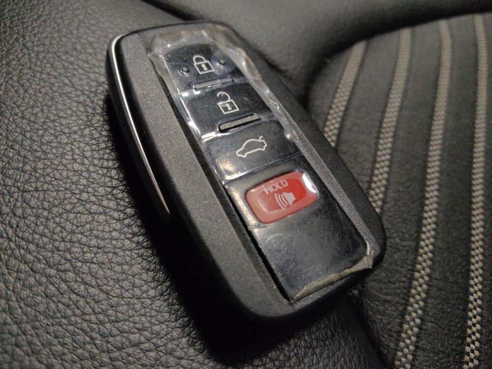 2021 Toyota Camry in Phoenix, AZ 85015 - 18090278 32