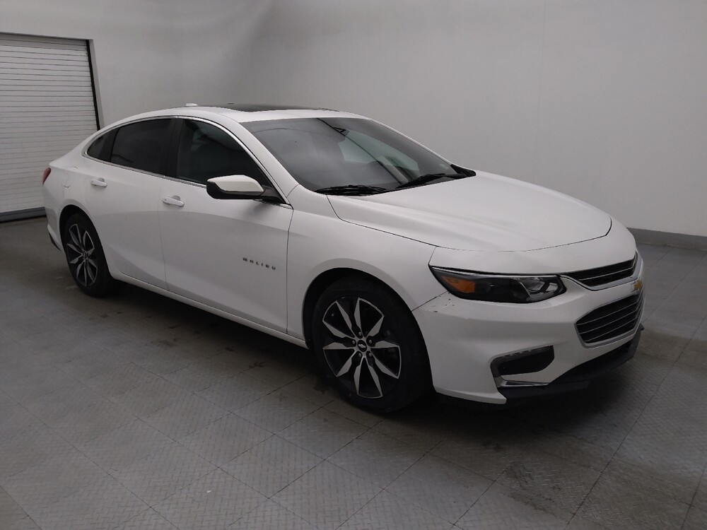 2018 Chevrolet Malibu in Greensboro, NC 27407 - 18090280 11