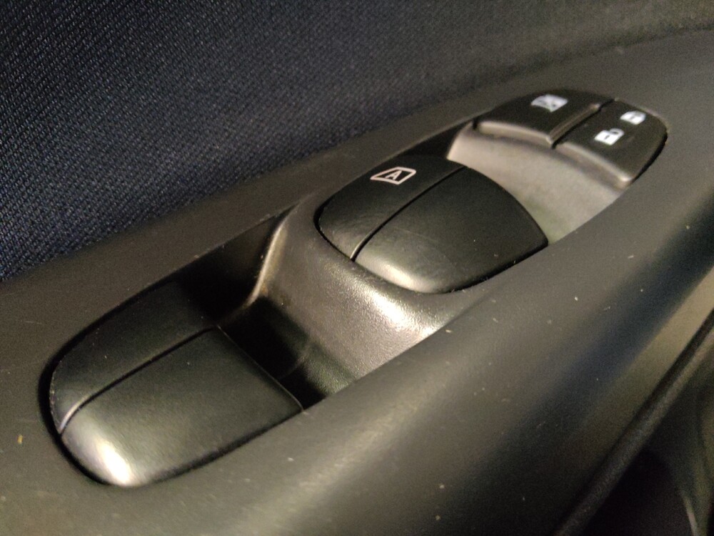 2016 Nissan Sentra in Tucson, AZ 85705 - 18090281 27