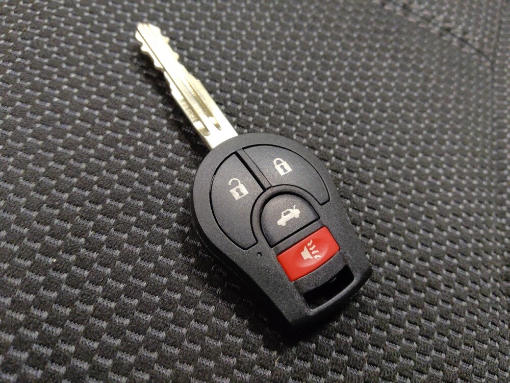 2016 Nissan Sentra in Tucson, AZ 85705 - 18090281 32