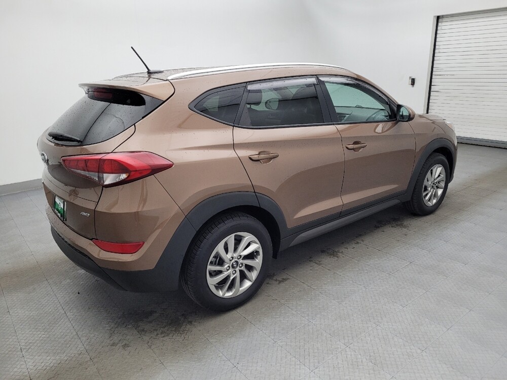 2016 Hyundai Tucson in Greenville, SC 29607 - 18090282 10