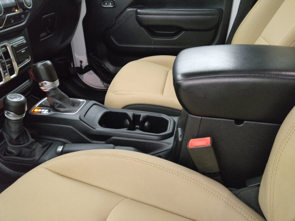 2018 Jeep Wrangler in Lakeland, FL 33815 - 18090289 26