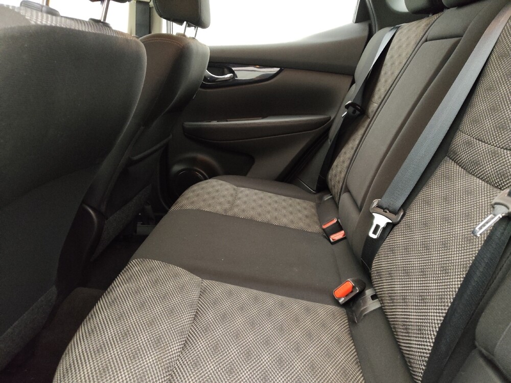 2020 Nissan Rogue Sport in Tampa, FL 33612 - 18090290 18