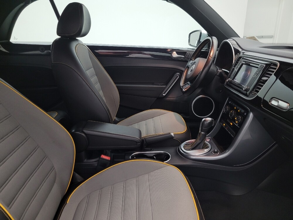 2017 Volkswagen Beetle in Tucson, AZ 85705 - 18090293 21