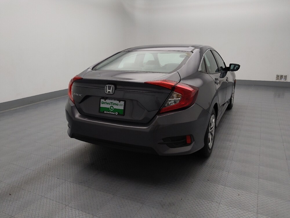 2016 Honda Civic in Topeka, KS 66611 - 18090297 7