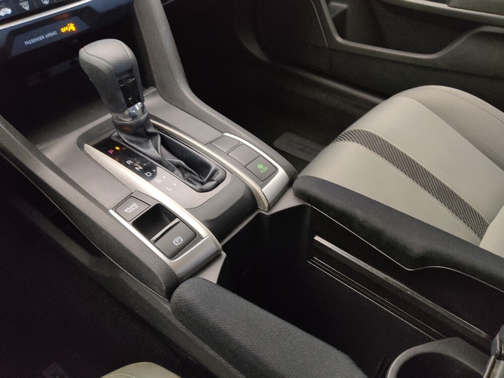 2016 Honda Civic in Topeka, KS 66611 - 18090297 26