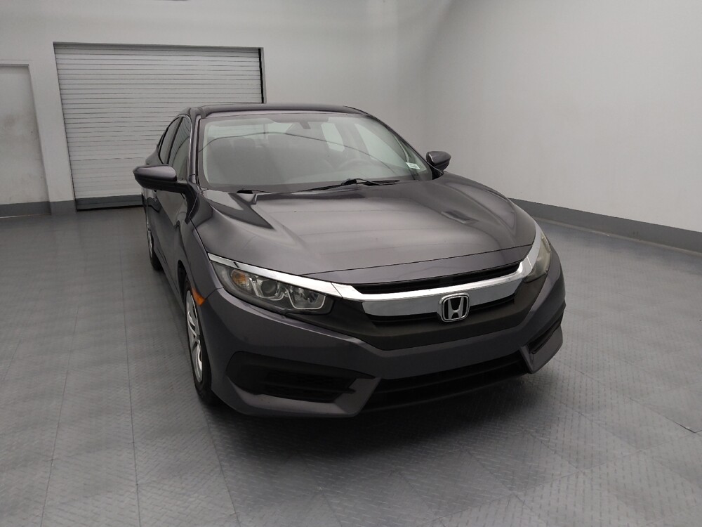 2016 Honda Civic in Topeka, KS 66611 - 18090297 14