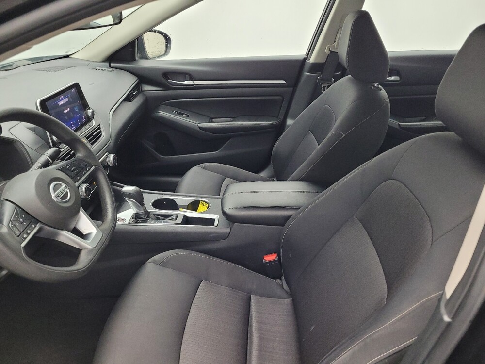 2022 Nissan Altima in Greensboro, NC 27407 - 18090300 17