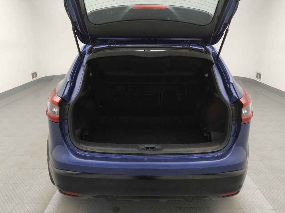 2020 Nissan Rogue Sport in Wichita, KS 67207 - 18090303 29