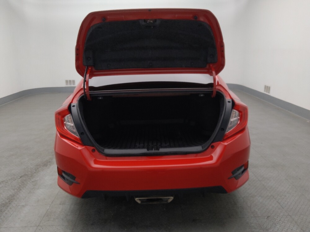 2020 Honda Civic in Topeka, KS 66611 - 18090305 29