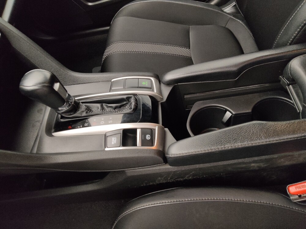 2020 Honda Civic in Topeka, KS 66611 - 18090305 26