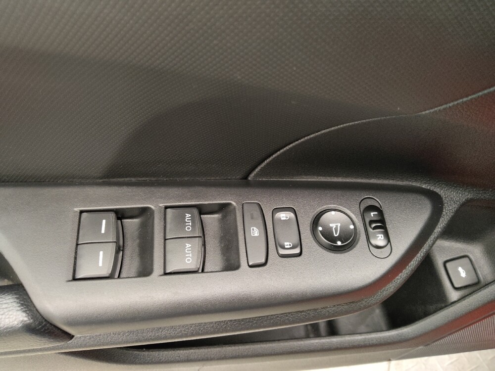 2020 Honda Civic in Topeka, KS 66611 - 18090305 27