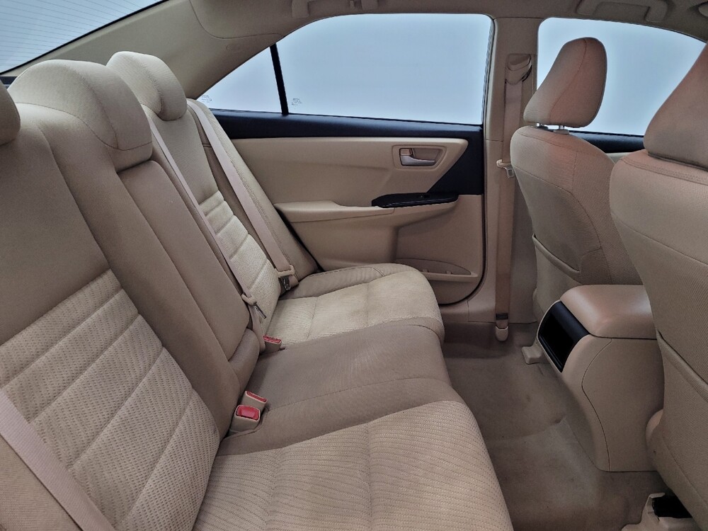 2017 Toyota Camry in Columbus, OH 43231 - 18090306 19