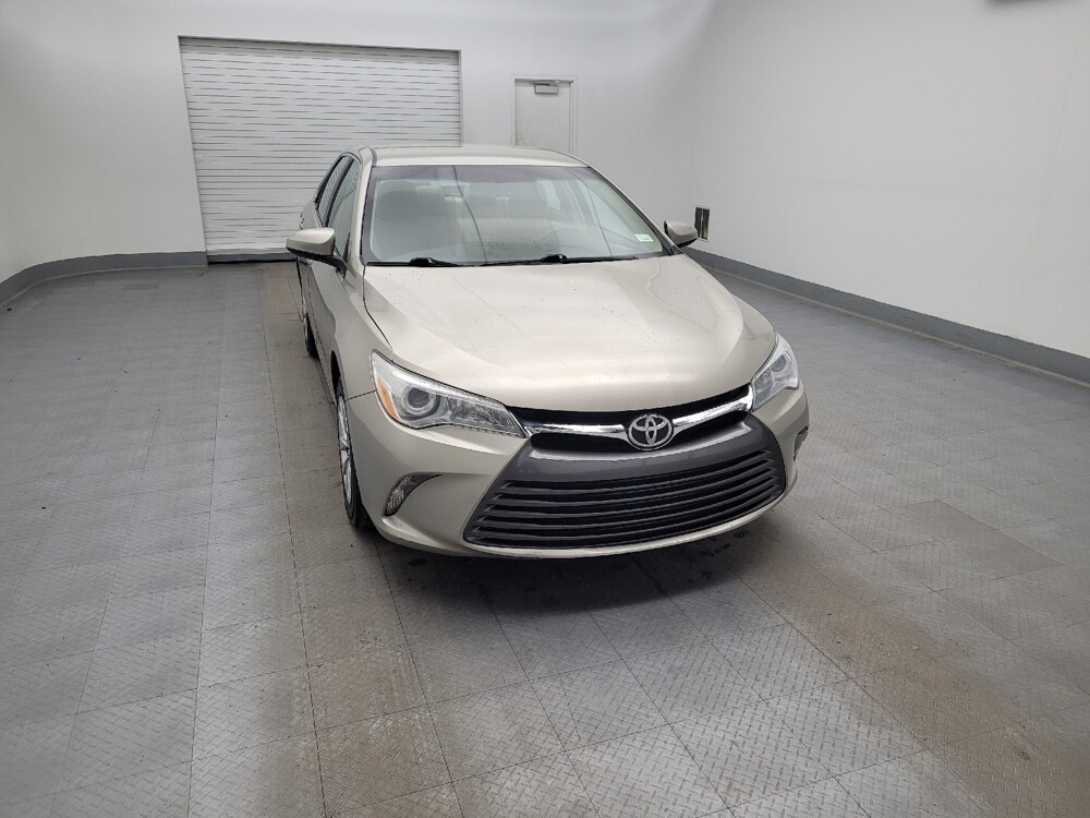 2017 Toyota Camry in Columbus, OH 43231 - 18090306 14